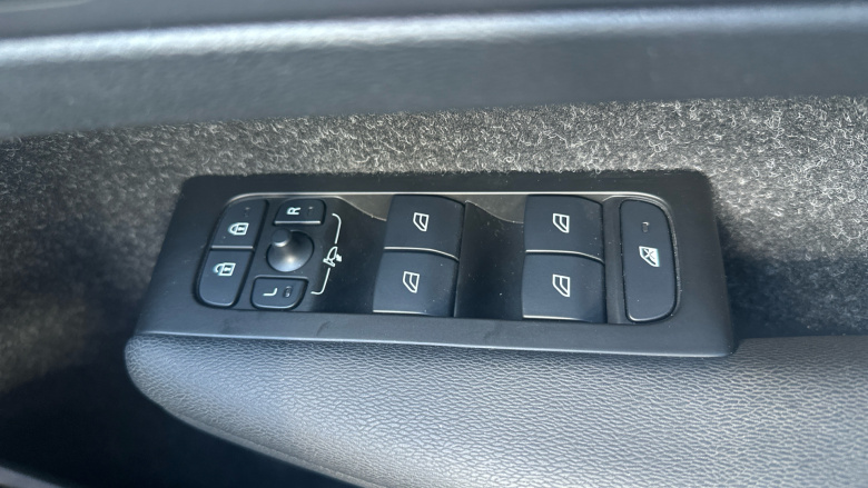 Volvo Xc40 1.5 T3 [163] Inscription 5dr Geartronic Petrol Estate